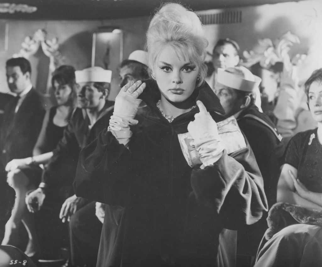 Actress Elke Sommer, known for roles in 1960s comedies and espionage films, dies at 85 — Menomonee Falls Community news