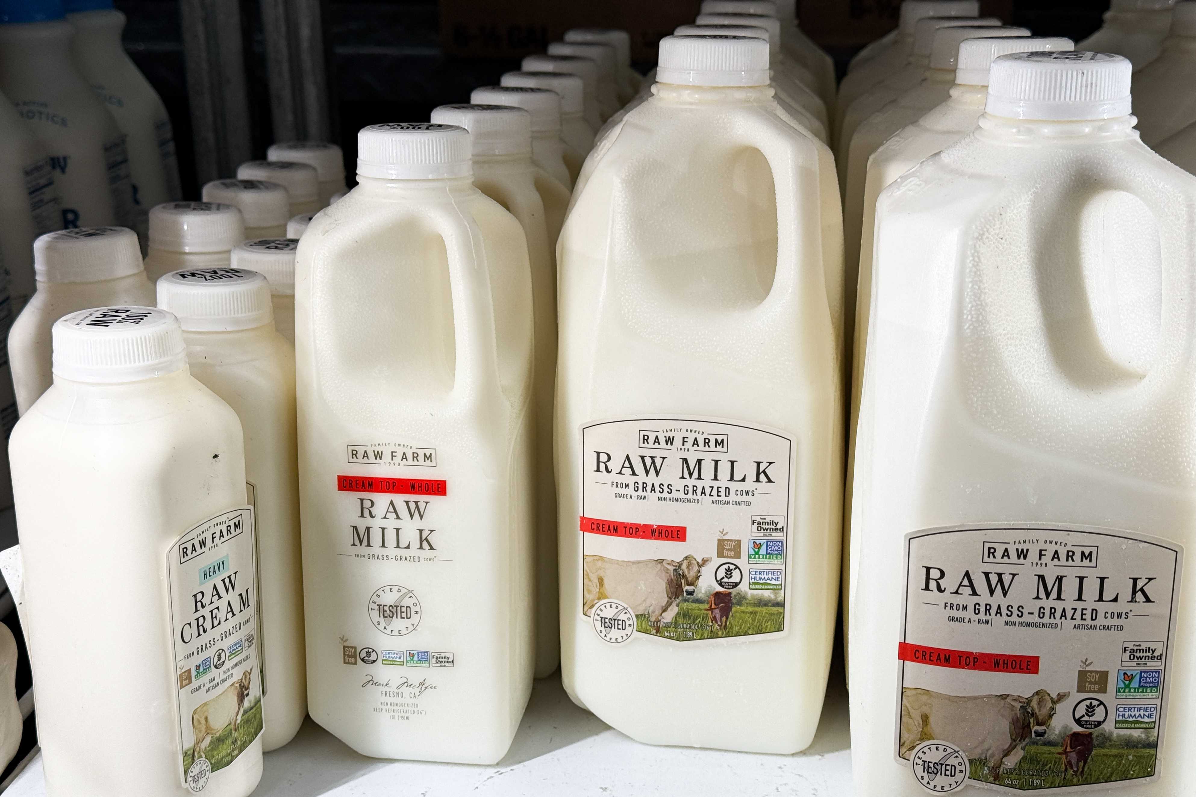 Reality TV show contestant said he drinks raw milk. Research shows that’s risky — Menomonee Falls Health news